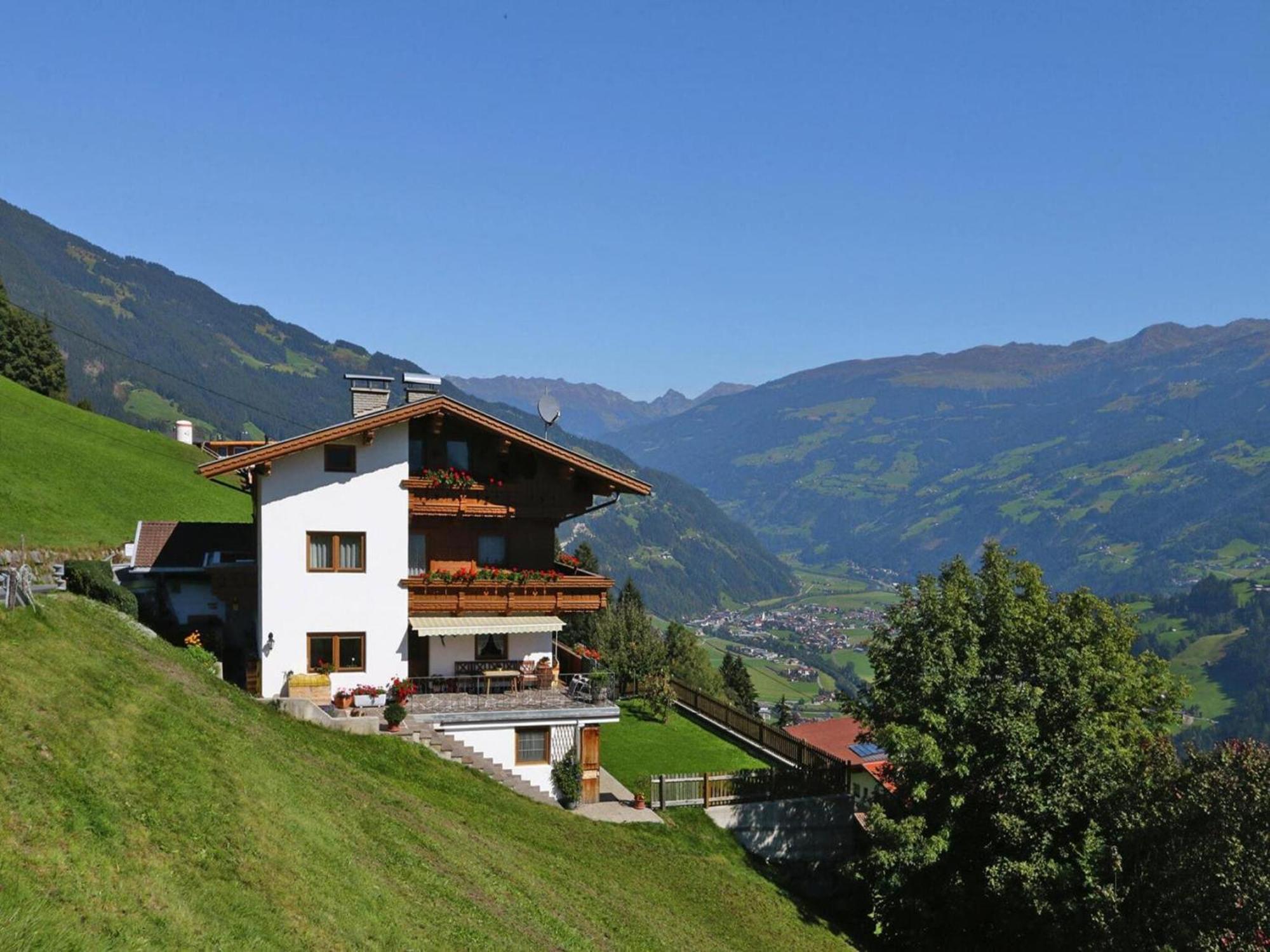 Apartment In Hippach Im Zillertal In The Mountains Muhlen  Εξωτερικό φωτογραφία