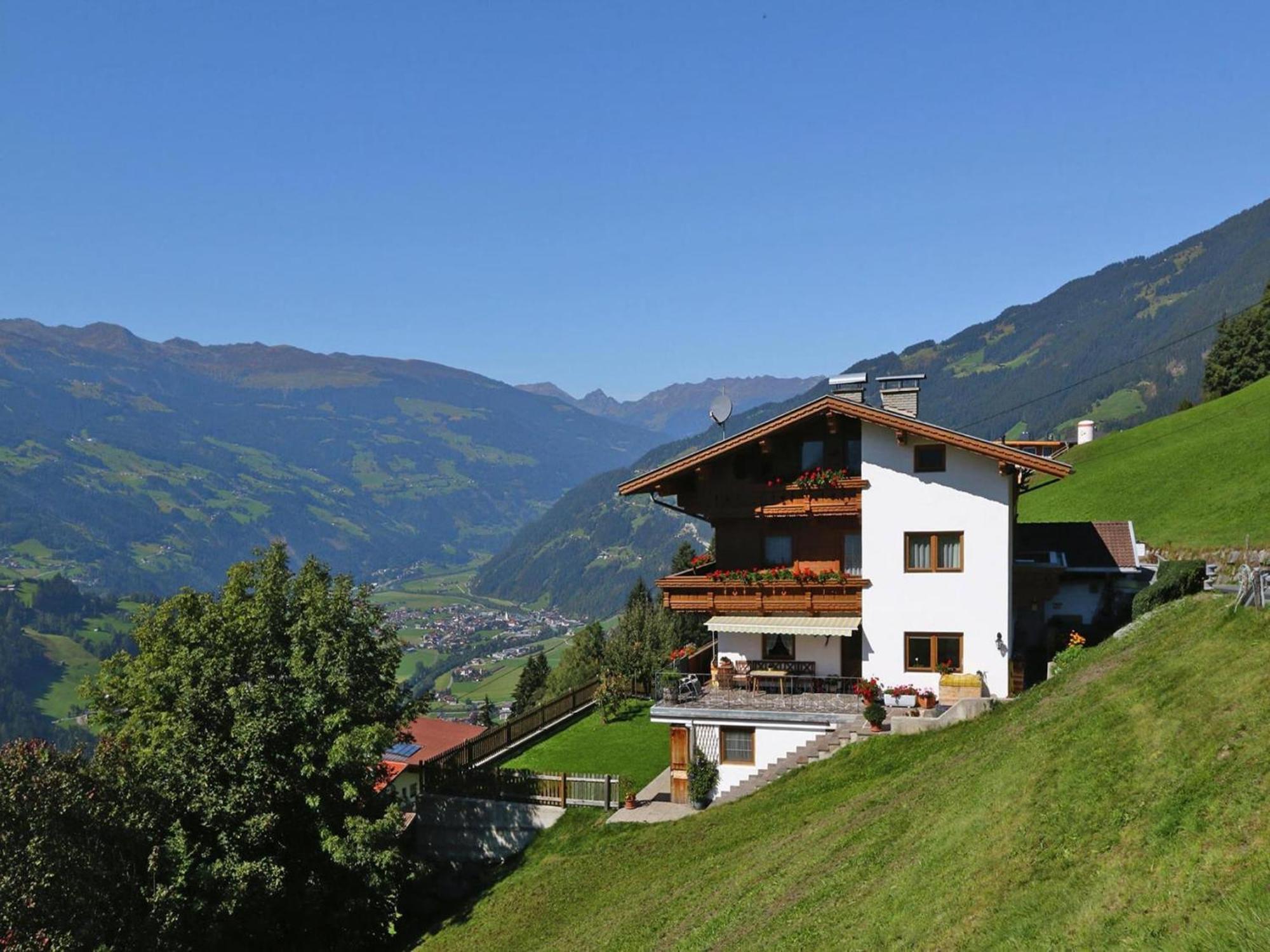Apartment In Hippach Im Zillertal In The Mountains Muhlen  Εξωτερικό φωτογραφία